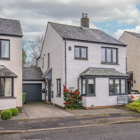 Hedgehogs - Luxury Riverside In بيت للعطل كونيستون