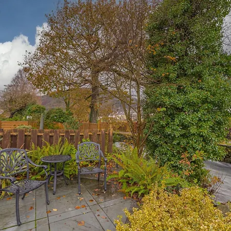 Hedgehogs - Luxury Riverside In *