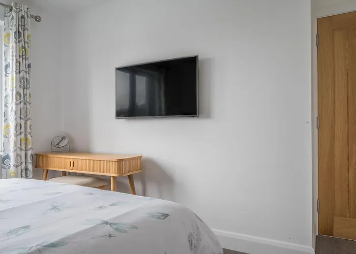 Hedgehogs - Luxury Riverside In بيت للعطل *