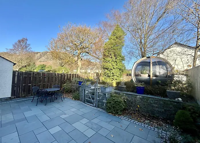 Hedgehogs - Luxury Riverside In *