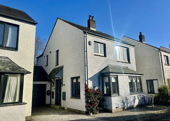 Hedgehogs - Luxury Riverside In 科尼斯顿